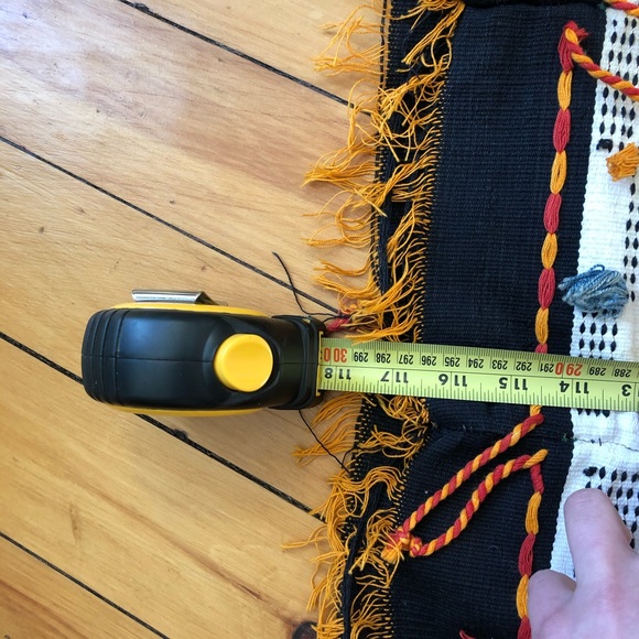 Midcentury Moroccan Style Throw - Picture 4 of 7